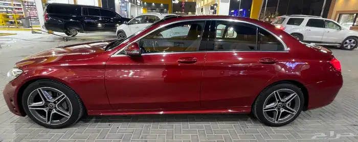 مرسيدس C200 احمر نظيفة 2020 ممشى 50 الف 3