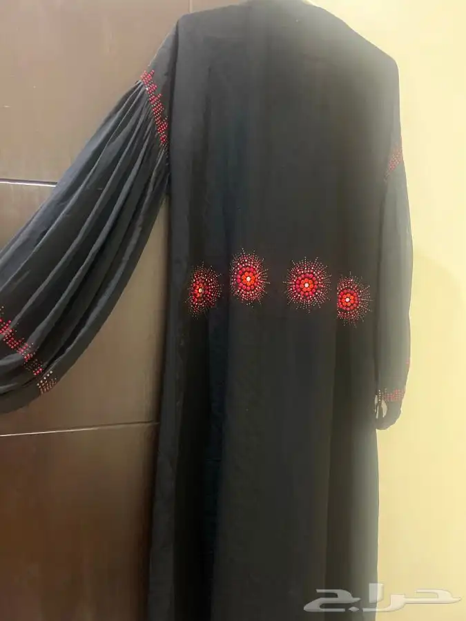 مجموعه عبايات للبيع مستعمله 0