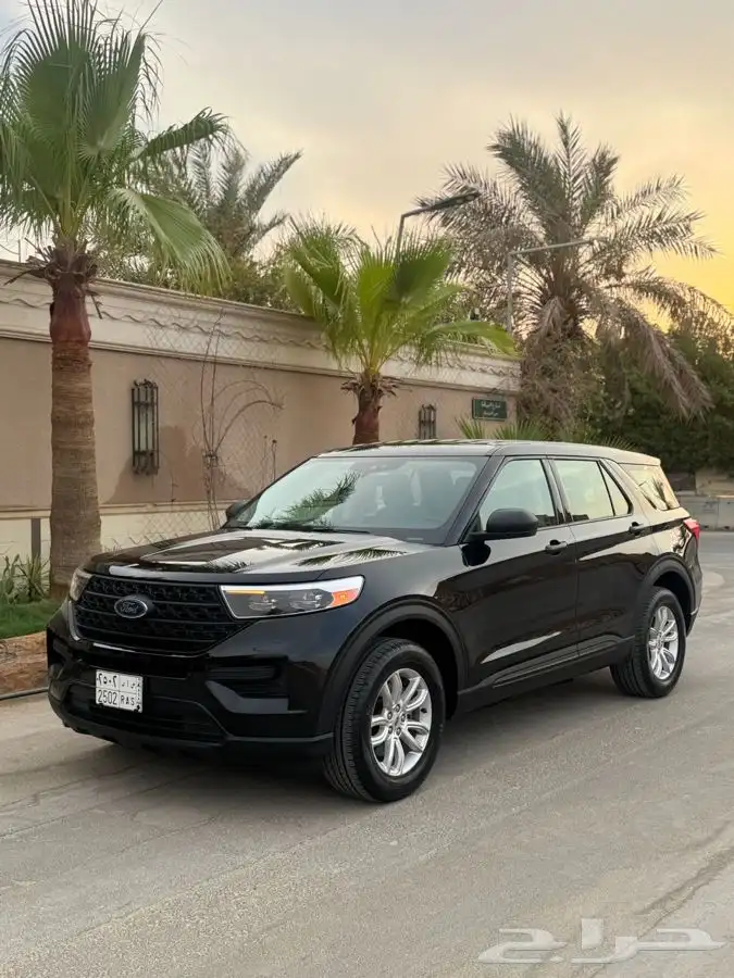 فورد اكسبلورر 2021دبل v6ممشى قليل 2