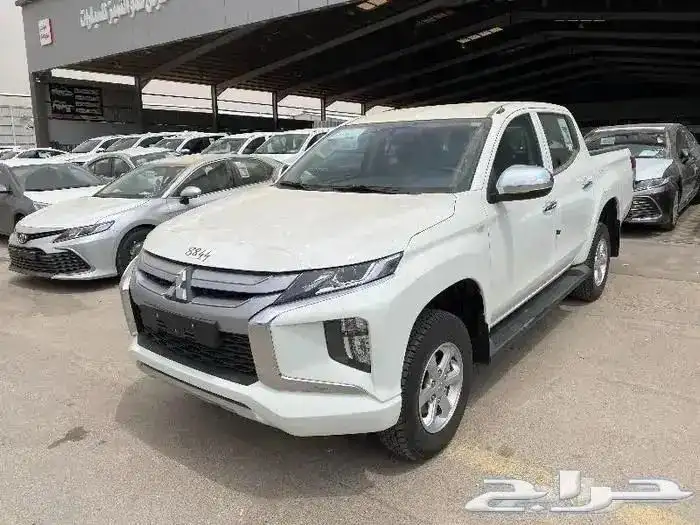 ميتسوبيشي L200 دبل ديزل عادي 2023 0