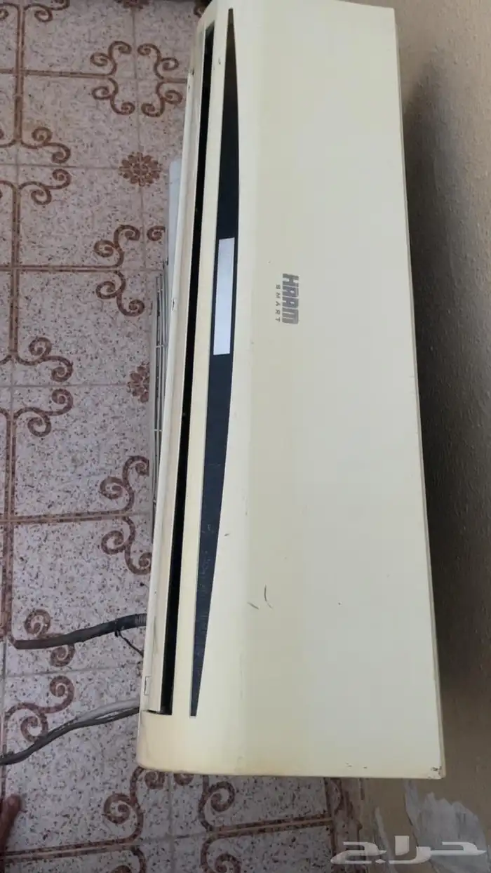 سرير و دولاب ومكتبه و سخان مكيف 15