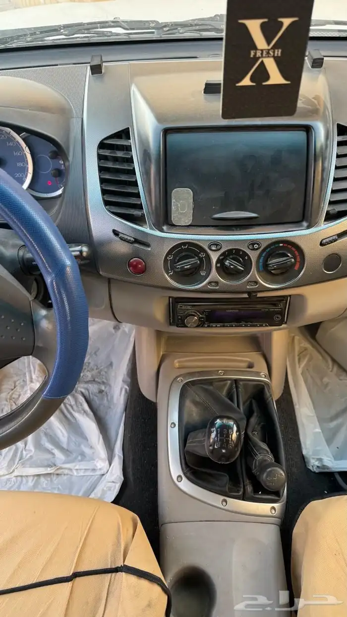 وانيت موستبيشي دبل 6
