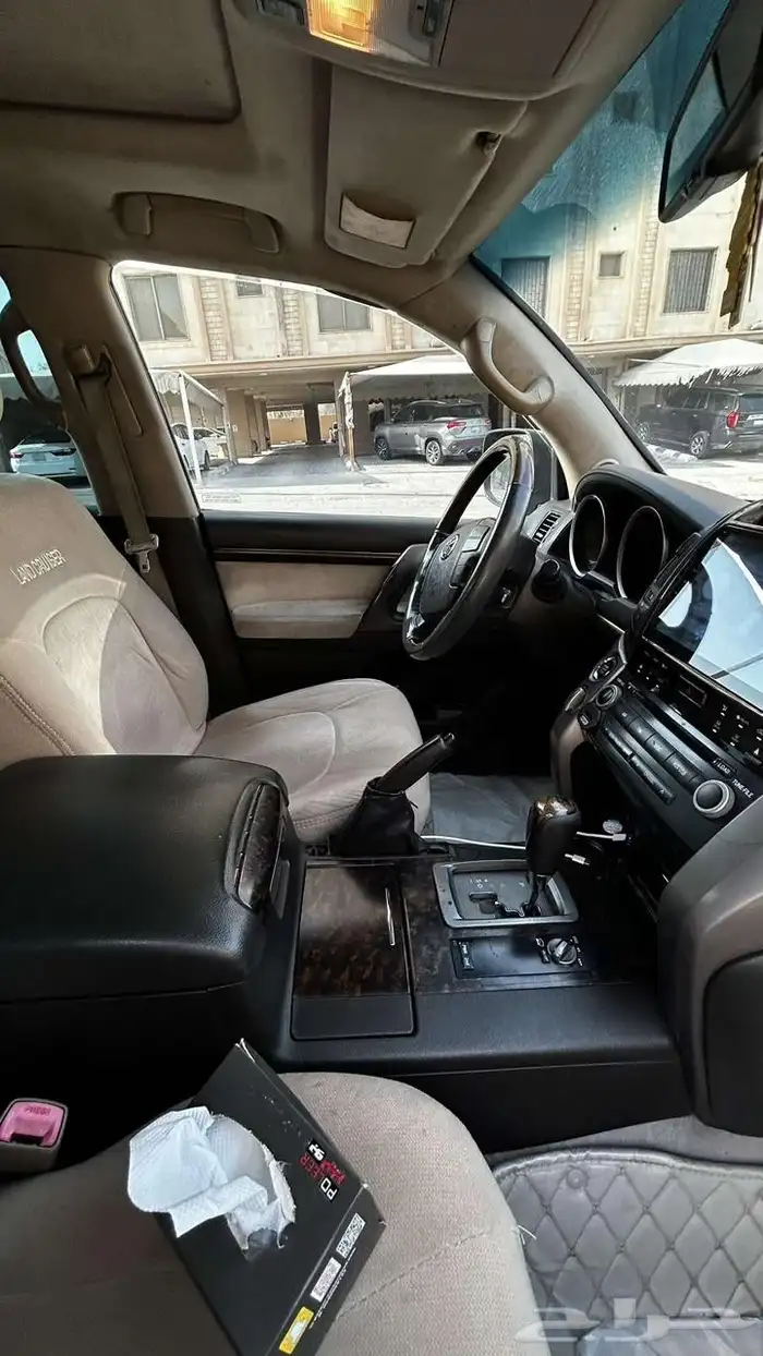 لاندكروزر vxr3 6