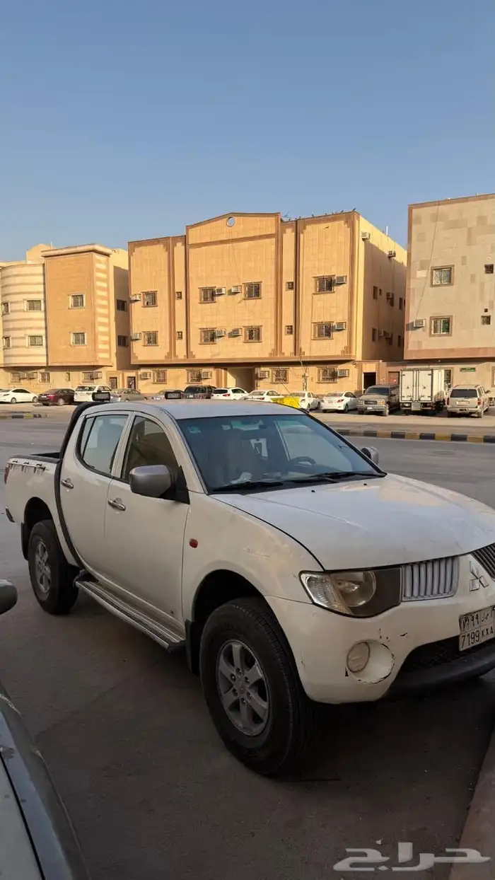 وانيت موستبيشي دبل 2