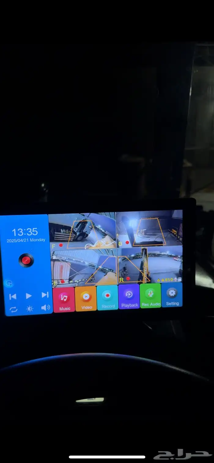 كيمرات للمعدات الثقيله والتريلات 1