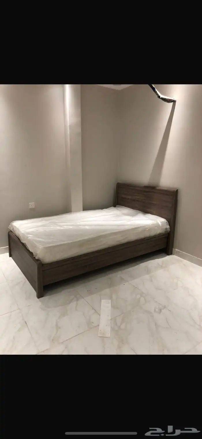 سرير مراتب 1
