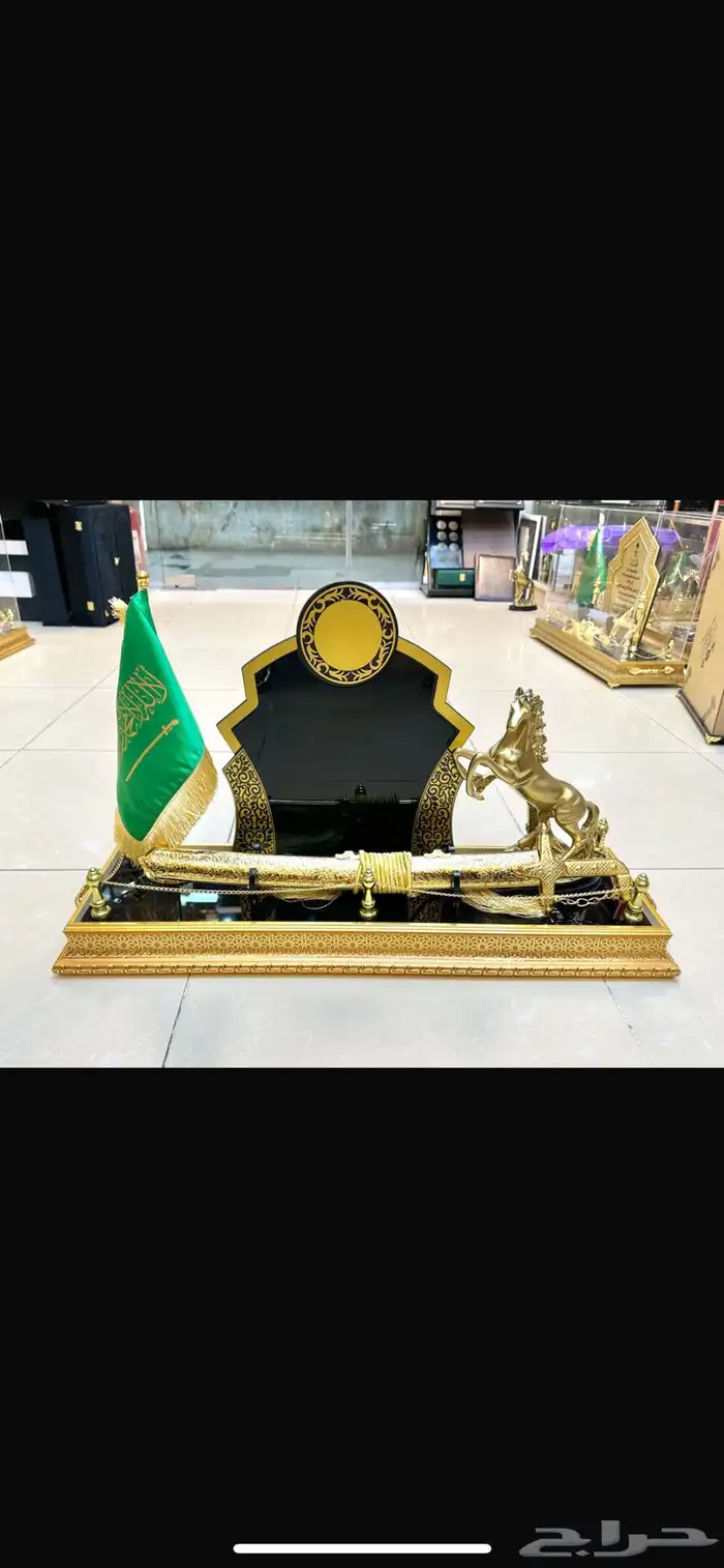 مشالح ملكية هدايا اكرلك صناديق سيوف فاخرة 17