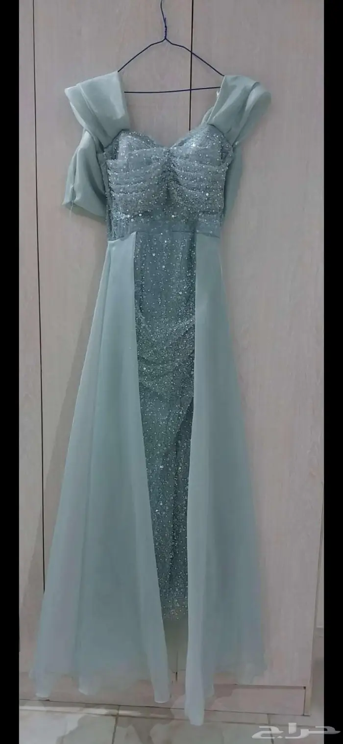 فستان نظيف فخم 0