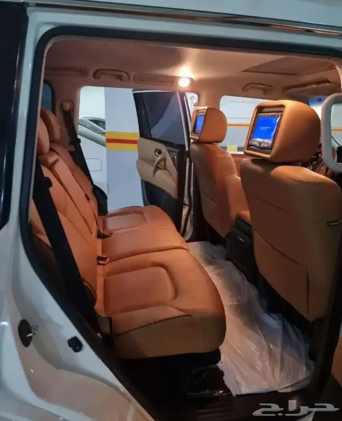 نيسان باترول بلاتينيوم v6 2017 3