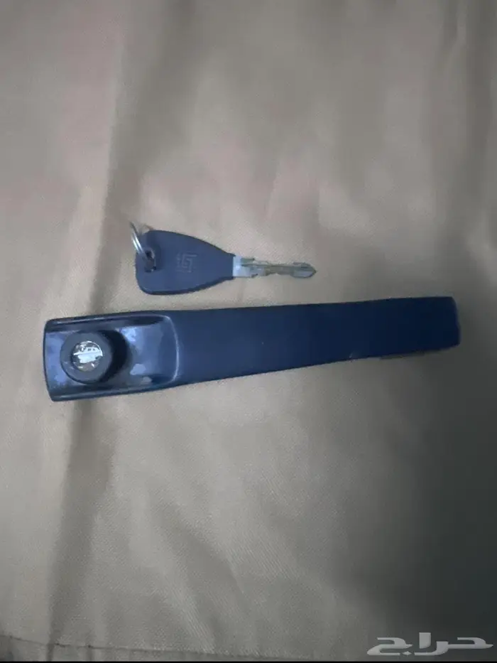 للبيع يد باب البي 0