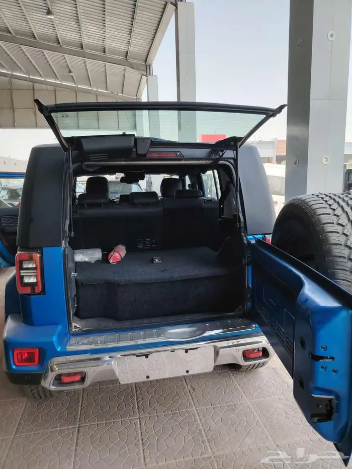 بايك بي جيه 40 ال 2023 BJ40 L لون ازرق 8
