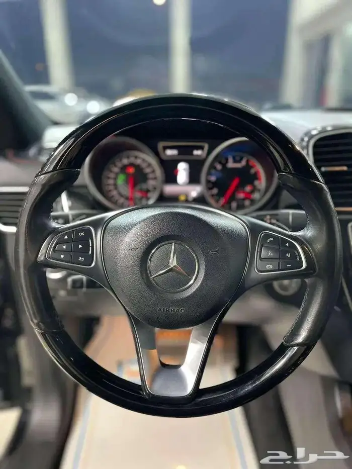 GLE 43 - 2018 - 129.000KM 10
