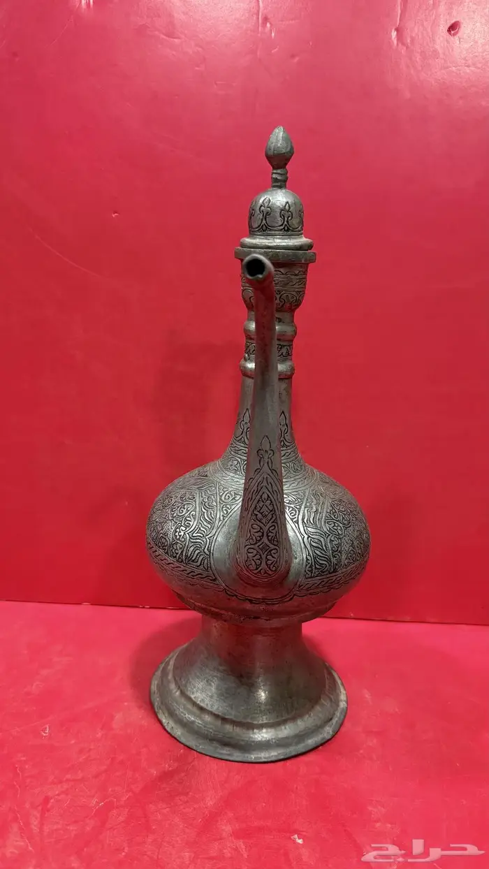 إبريق نحاس منقوش بالكامل 1