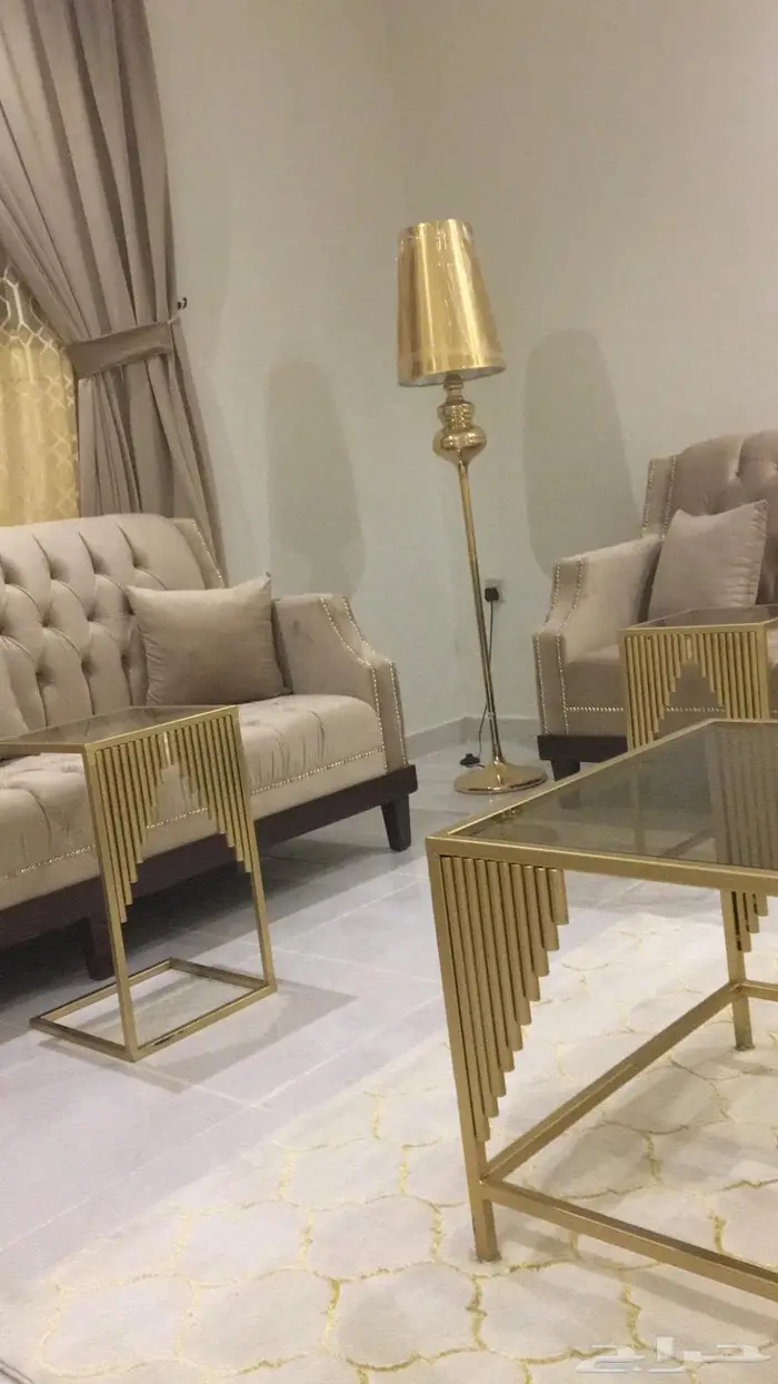 كنب مجلس 12 شخص نظيف 1000 ريال 2