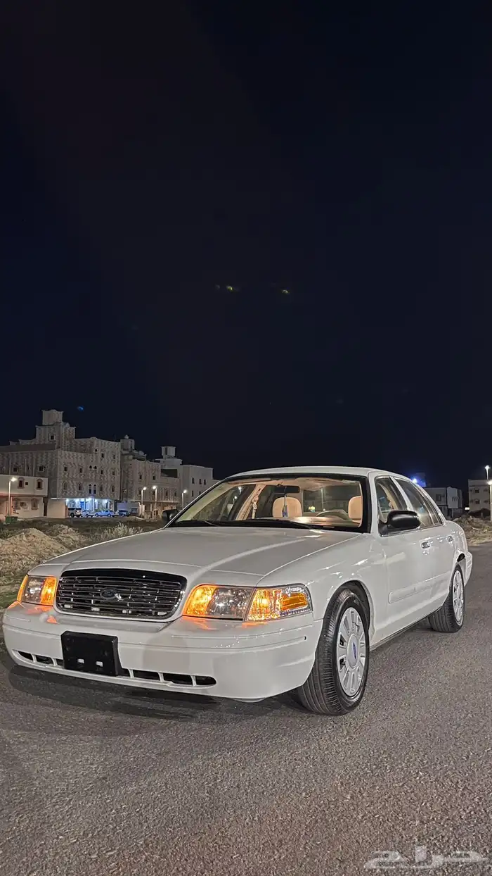 فورد بوليسي 2010 5
