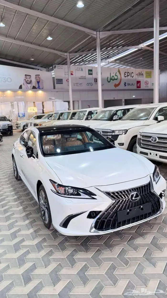 لكزس ES350 بريمي نص فل 2025 2