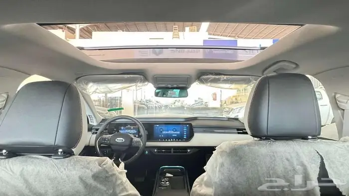 فورد تورس تيتانيوم فل كامل 2025 كاش وتقسيط بااقل سعر 4