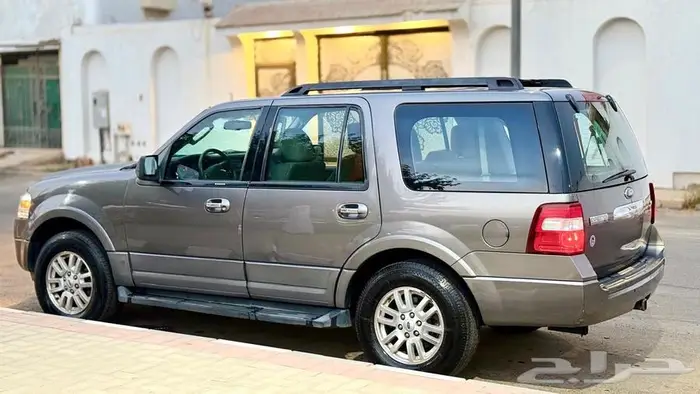 فورد اكسبديشن سعودي 2011 XLT مالك ثاني 2