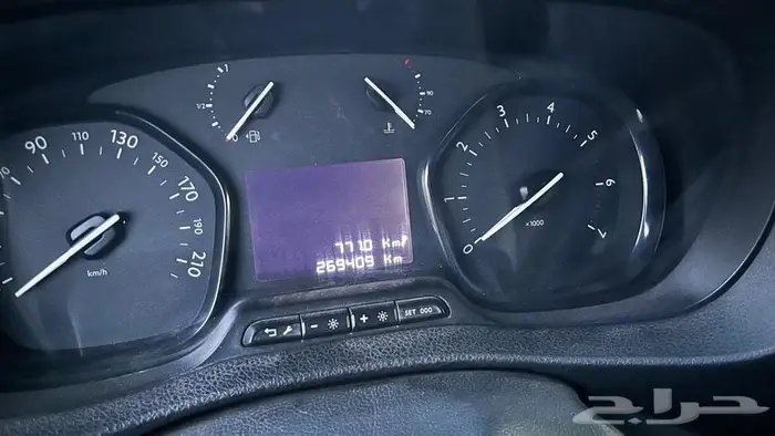 بيجو فان ركاب 10
