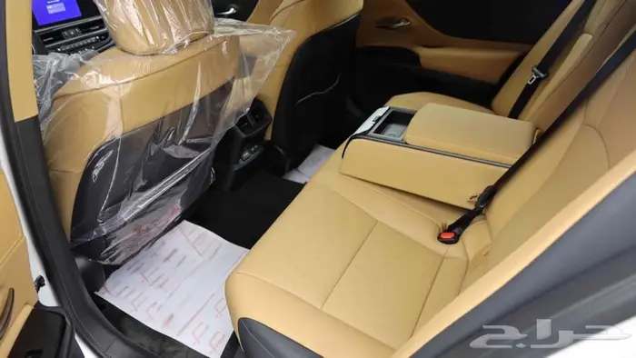 ليكزس ES 350 CA بريمى 2025 تمويل بنوك وشركات 11