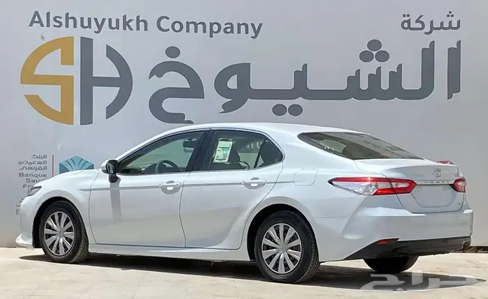تويوتا كامري LE موديل 2018 4