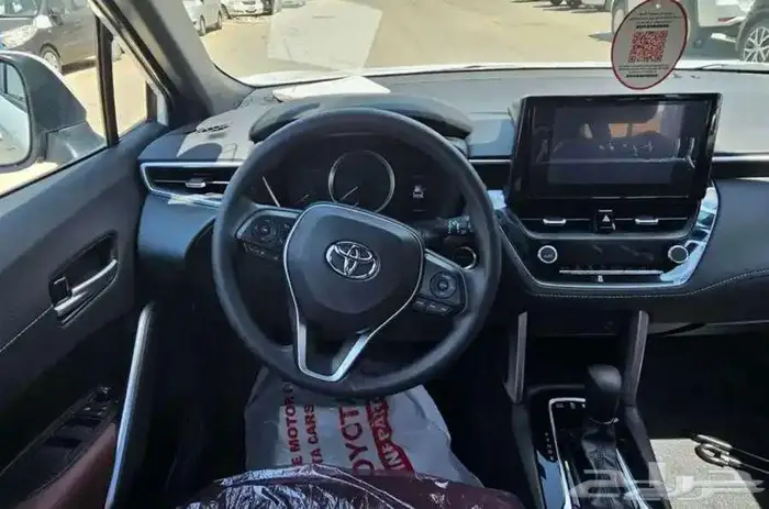 كورولا كروس LE أبيض هايبرد 2025 13