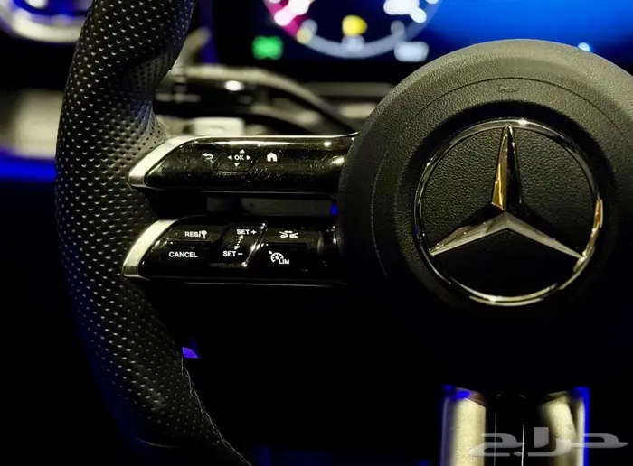 مرسيدس C300 4Matic AMG Line 2022 13