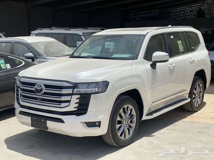 تويوتا GXR L4 2025 كاش اقل سعر في السوق 0