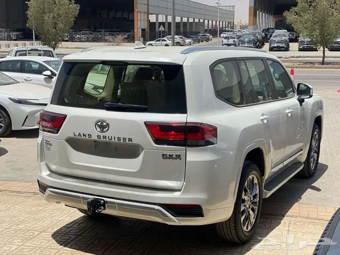 تويوتا GXR L4 2025 كاش اقل سعر في السوق 4