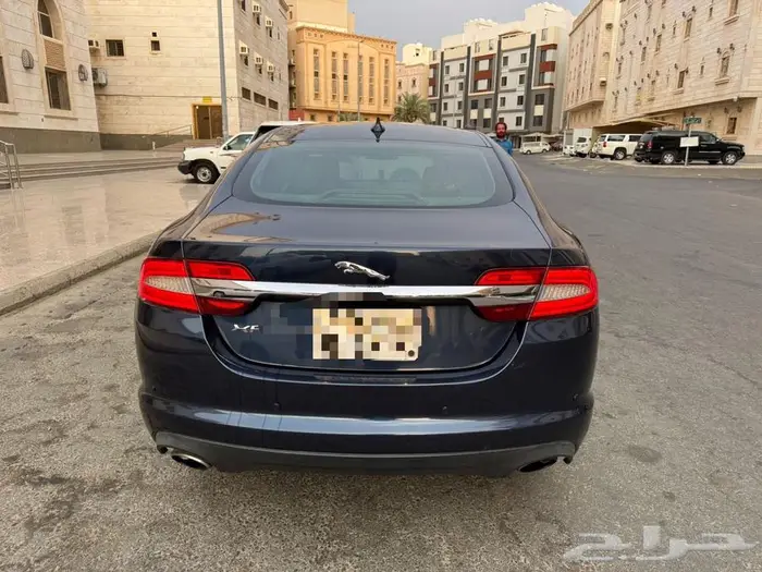 جاكوار XF موديل 2013 فل كامل 4 سلندر 3