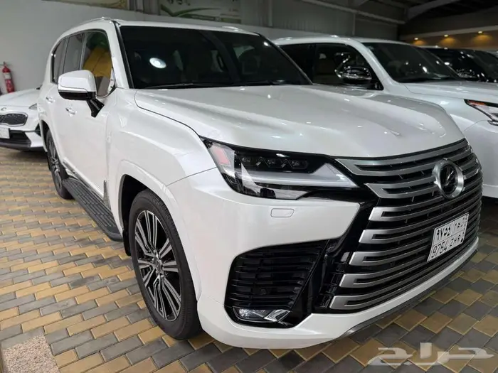 لكزس LX بريمي BB 2024 فل عداد 14 ألف 1