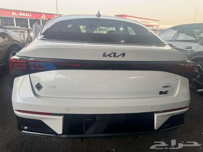 كيا K5 نص فل هايبرد موديل 2024 10