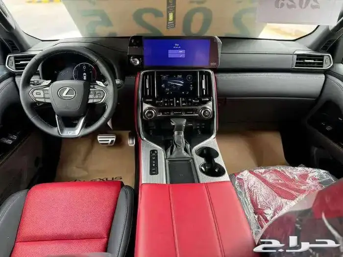 لكزس LX 600 اف اسبورت خليجي ساير 2025 8