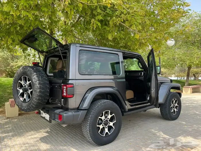 جيب رانجلر روبيكان اعلى فئة عداد 92 الف كم الشركة المتحدة 24