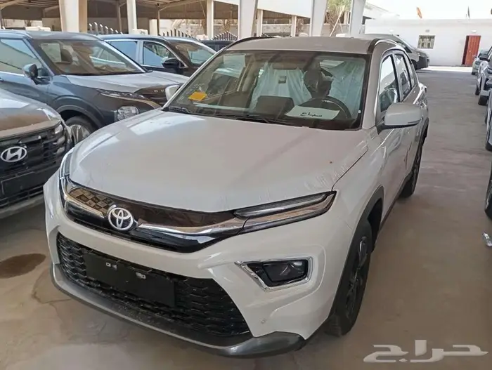 اوربان كروزر جي ال استاندر بنزين 2025 12