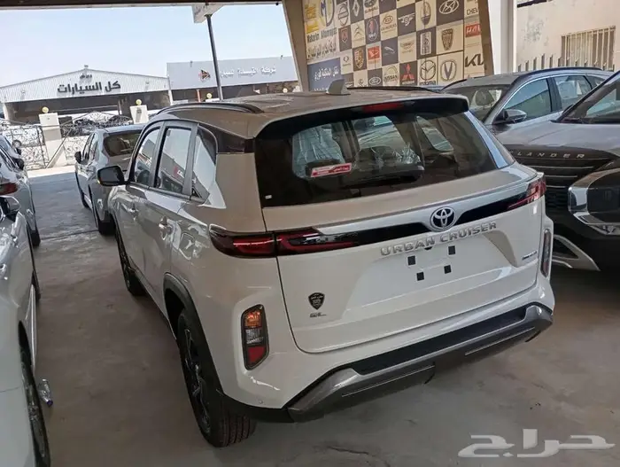 اوربان كروزر جي ال استاندر بنزين 2025 5