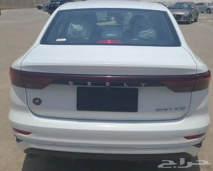 جيلي امجراند فل كامل - GEELY EMGRAND 2025 2