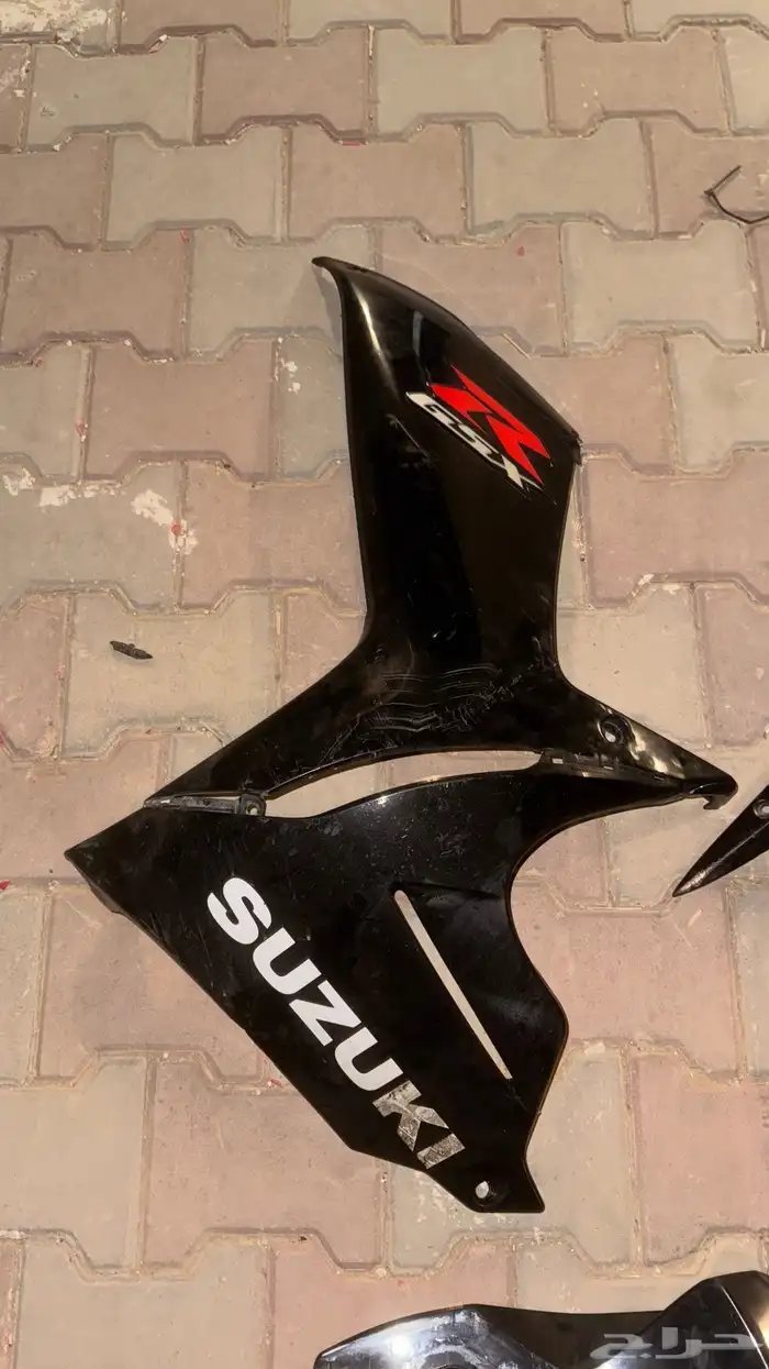 فيابر سزوكي ريس 750 من 2011 وفوق 5