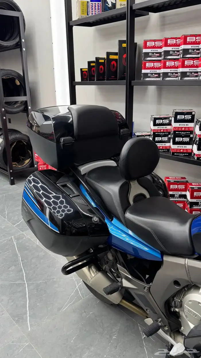 دباب BMW K1600 GT 3
