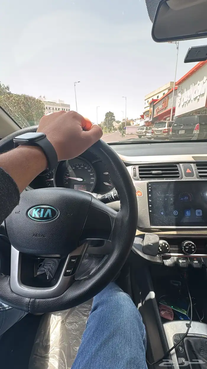كيا ريوا هاتشباك 2015 ممشى 165 الف فقط 1