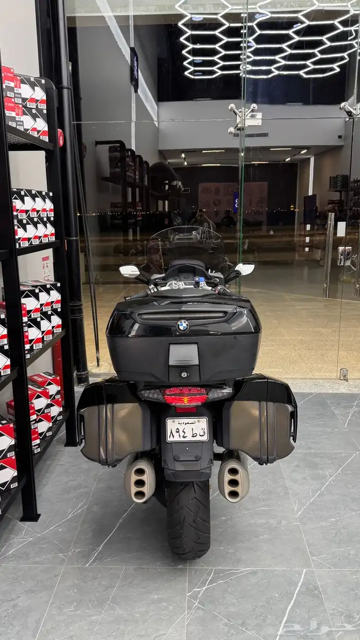 دباب BMW K1600 GT 9