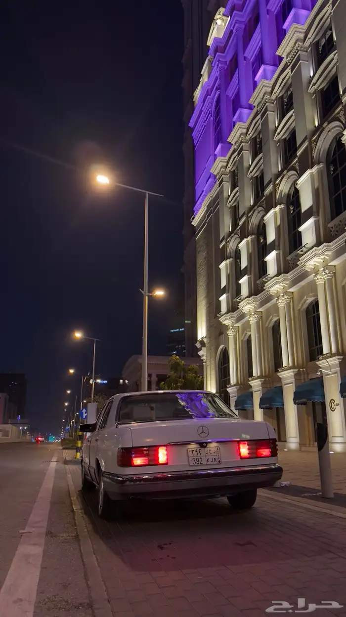 مرسيدس بنز W126 SE300 8