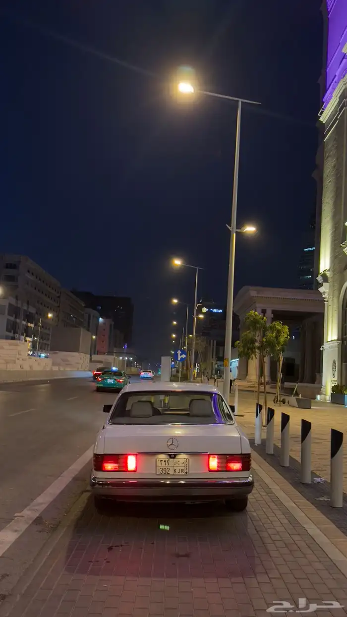مرسيدس بنز W126 SE300 7