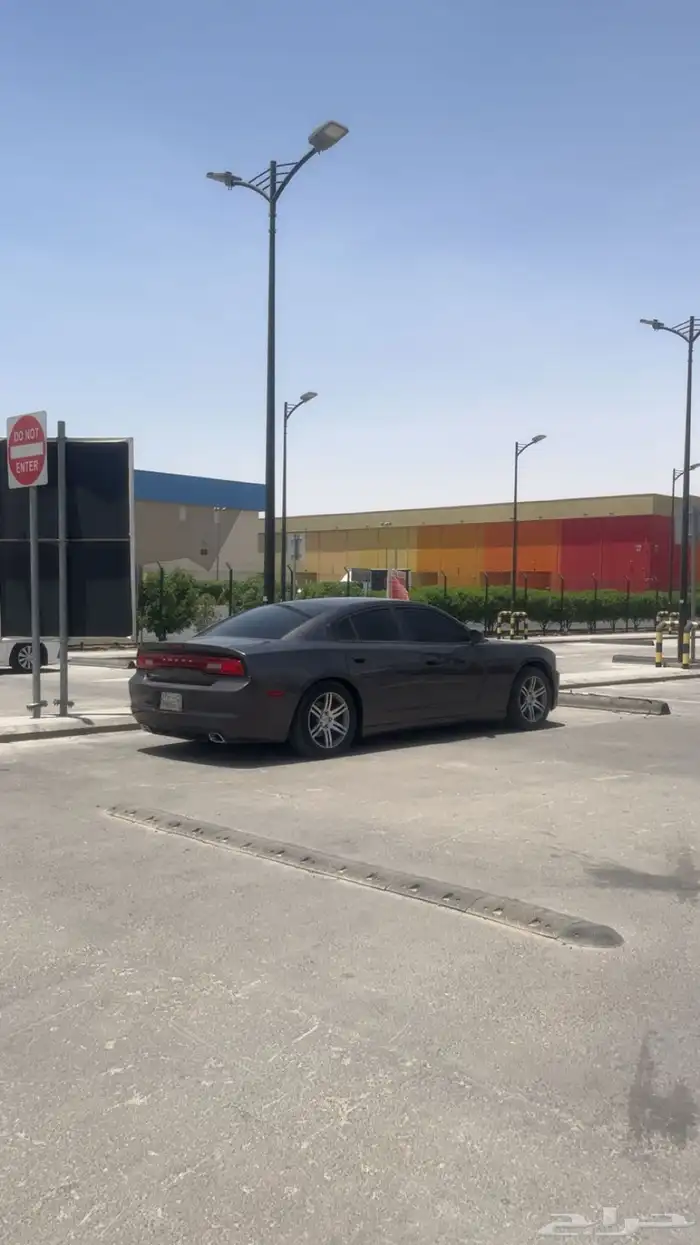 دوج تشارجر 8