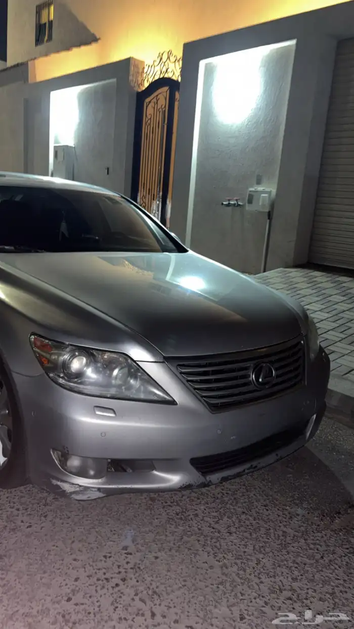 لكزس LS460 2011 5