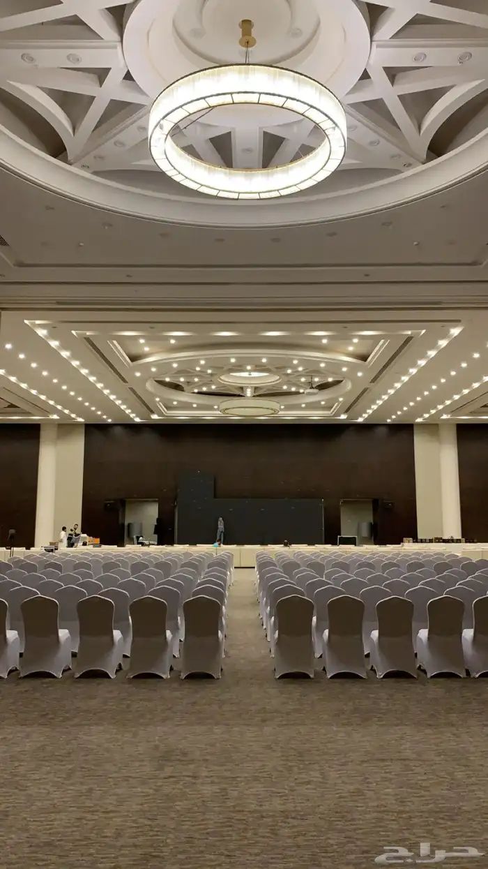 تاجير شاشات اضائات سستم صوت بوثات 64