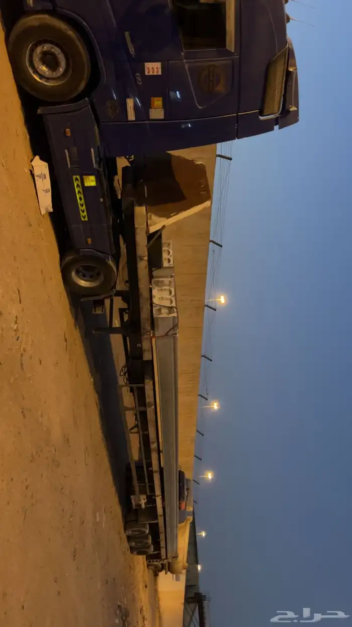 تريله سطحه القصيم طول 20 متر 0