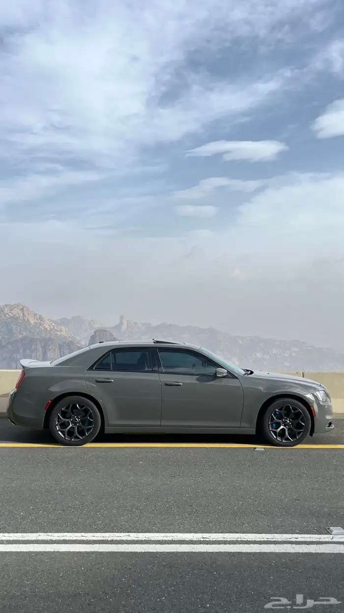 كرايسلر s300 2018 6