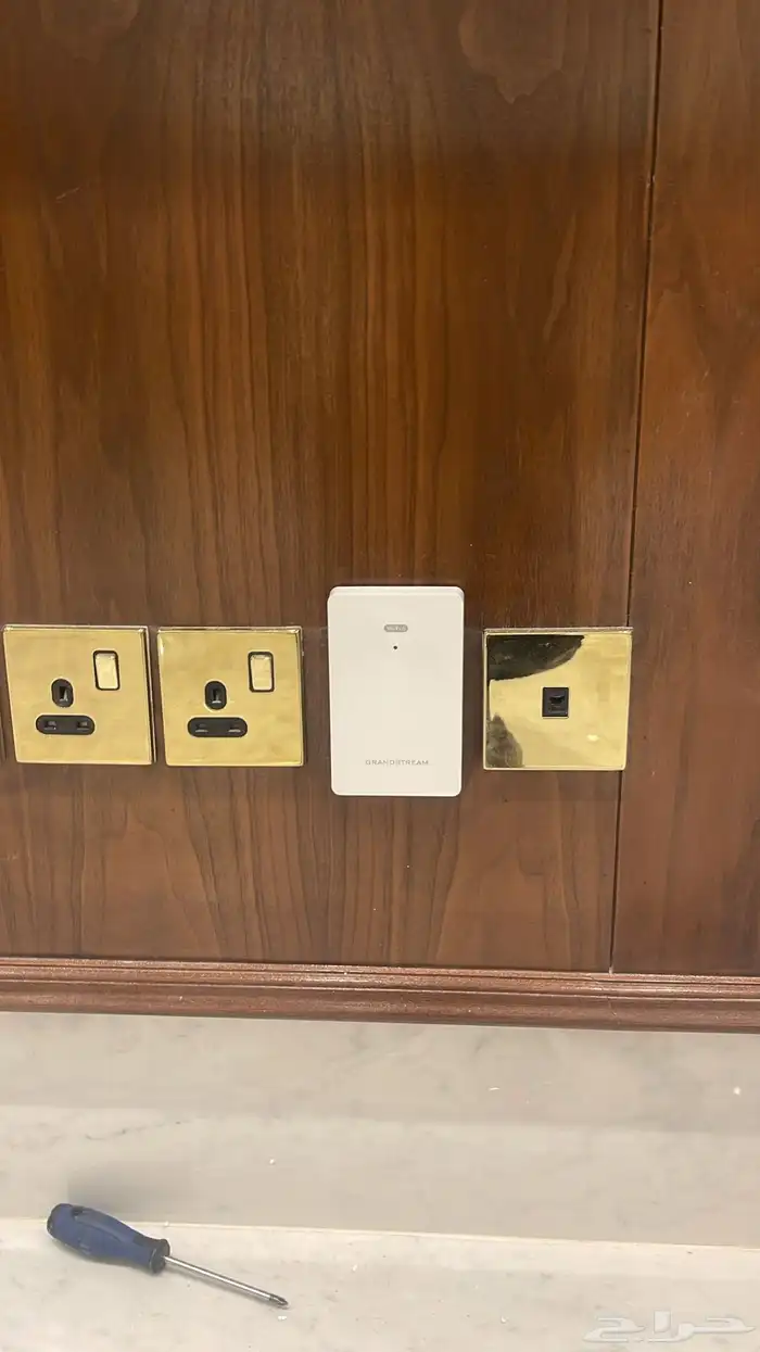 تركيب سنترال للمكاتب هواتف wifi جراند ستريم 7