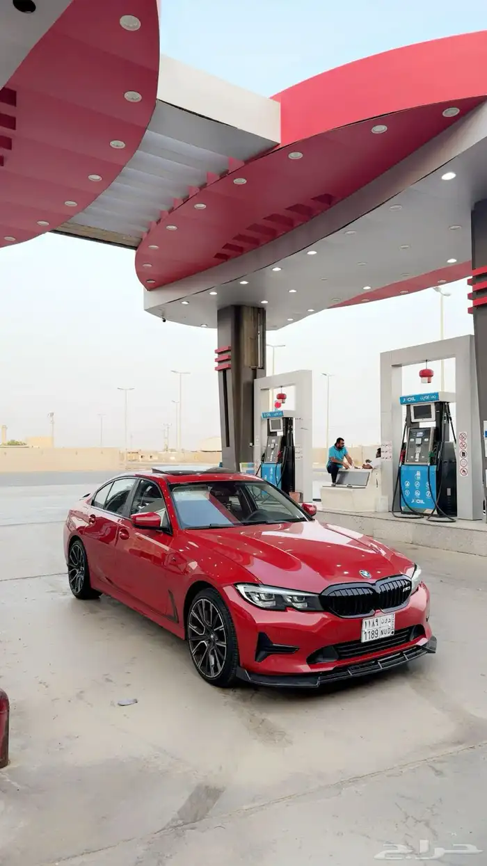 للبيع بي ام دبليو 320i موديل 2021 او بدل بمرسيدس E 0